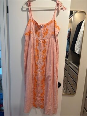dRA Los Angeles Pink Maxi Dress with Orange Floral Embroidery